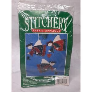 Bernat Stitchery Fabric Applique Kit Christmas Angels 95601000 3 Ornaments